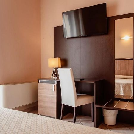 Hotel Rossi Manciano Exteriör bild