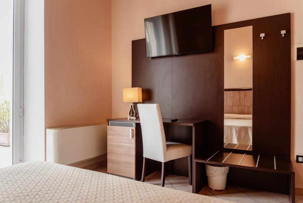 Hotel Rossi Manciano Exteriör bild